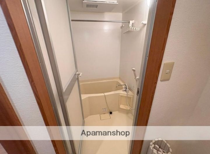 東京都三鷹市井の頭5丁目の賃貸アパートの風呂