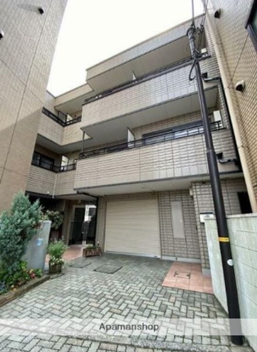 東京都杉並区高井戸東2丁目の賃貸マンションの外観