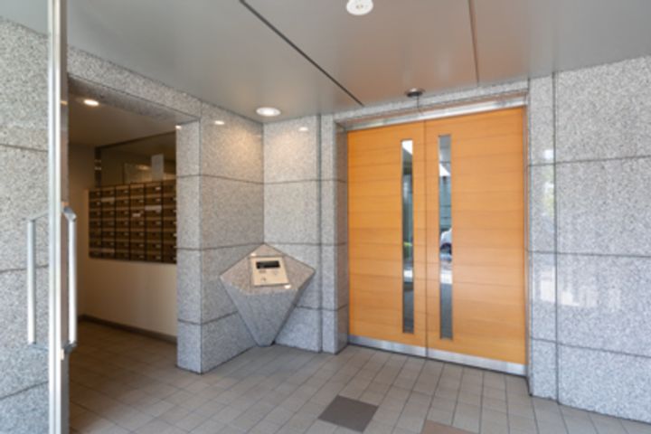 ピュアステージ千歳船橋の外観