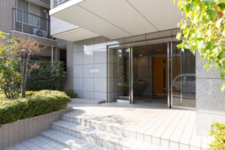 ピュアステージ千歳船橋の外観