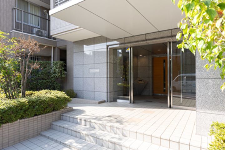 ピュアステージ千歳船橋の外観