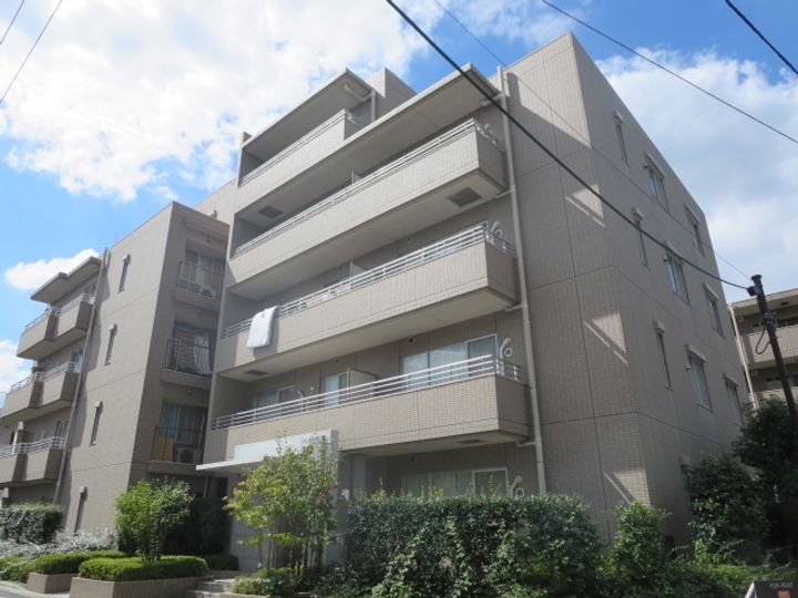 ピュアステージ千歳船橋の外観