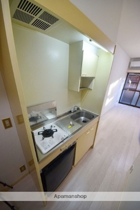 東京都西東京市南町2丁目の賃貸アパートのキッチン
