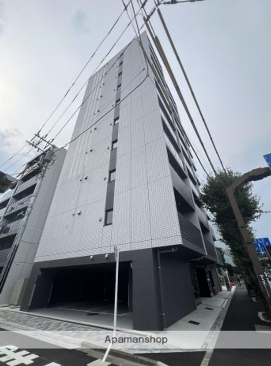 東京都杉並区上高井戸2丁目の賃貸マンションの外観