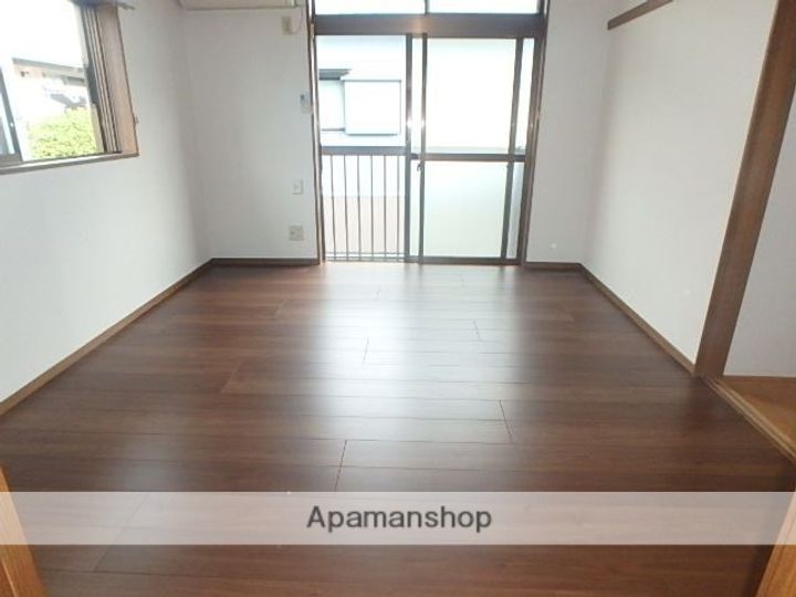 パール祖師谷Ⅱの居間