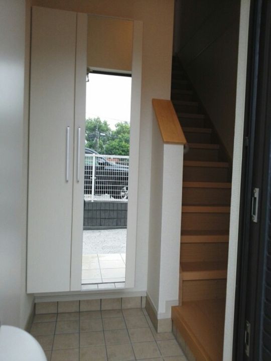 リーリエ・ブルーメの玄関