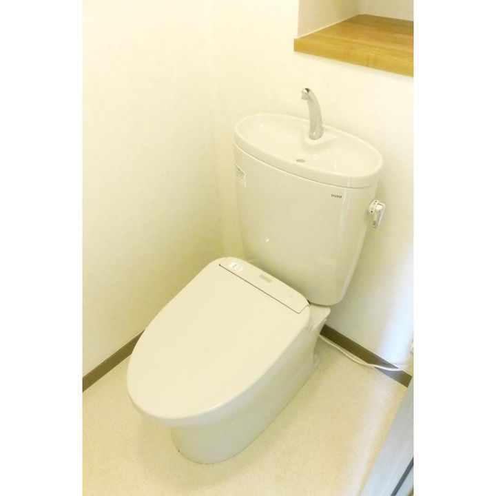 フレグランス上目黒301号室のその他画像