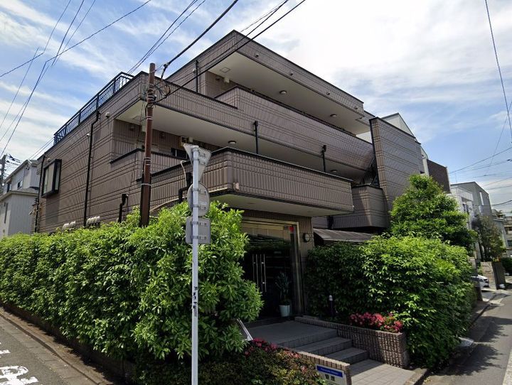 フレグランス上目黒301号室の外観