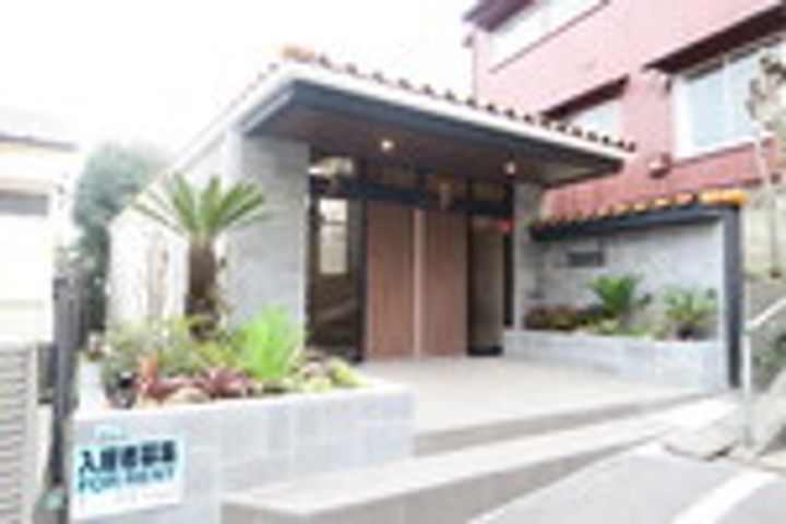 東京都目黒区中目黒4丁目の賃貸マンションの外観