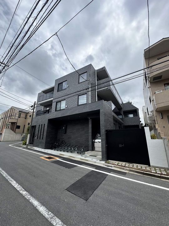 LIVEFLAT学芸大学の外観