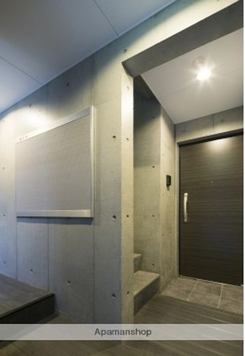 EXAM祐天寺Ⅱの玄関