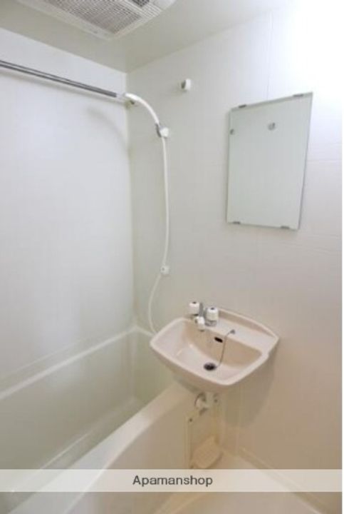 東京都渋谷区富ヶ谷2丁目の賃貸マンションの風呂