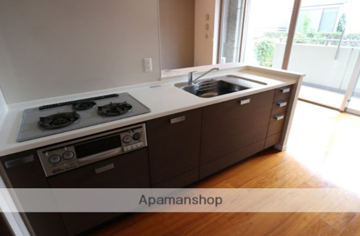 グレンパーク駒場のキッチン