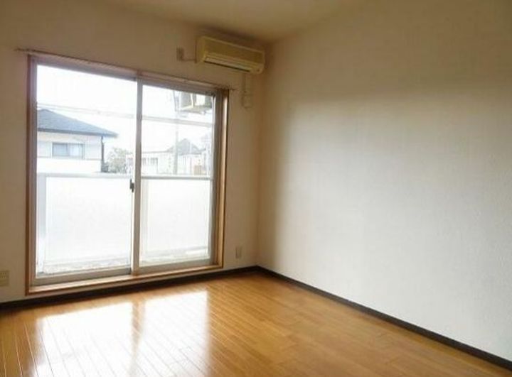 東京都杉並区南荻窪1丁目の賃貸マンションの居間