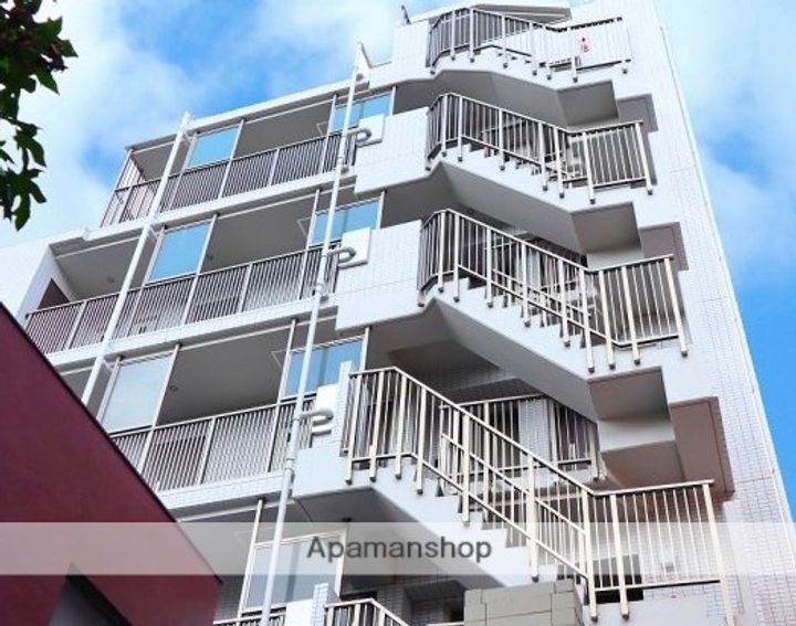 東京都杉並区高井戸東3丁目の賃貸マンションの外観