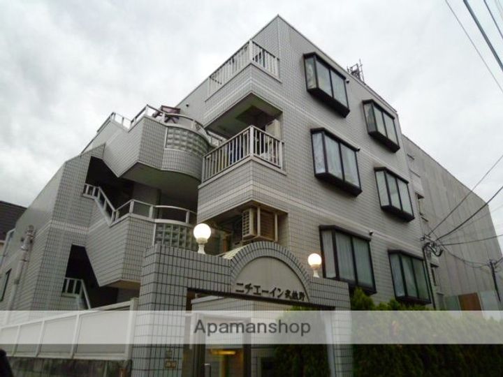 東京都武蔵野市西久保2丁目の賃貸マンションの外観