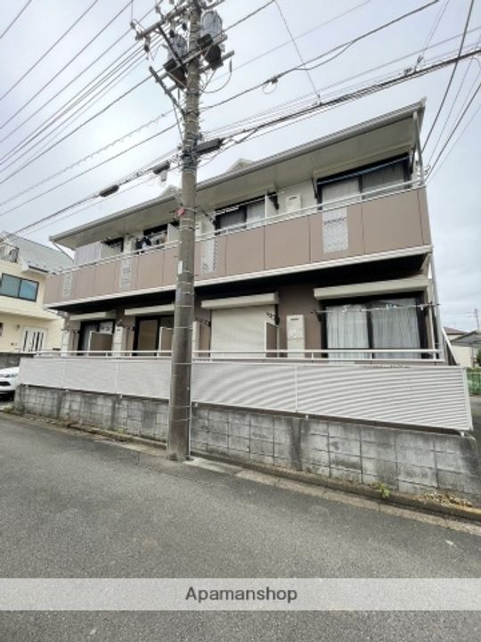 東京都三鷹市上連雀7丁目の賃貸アパートの外観