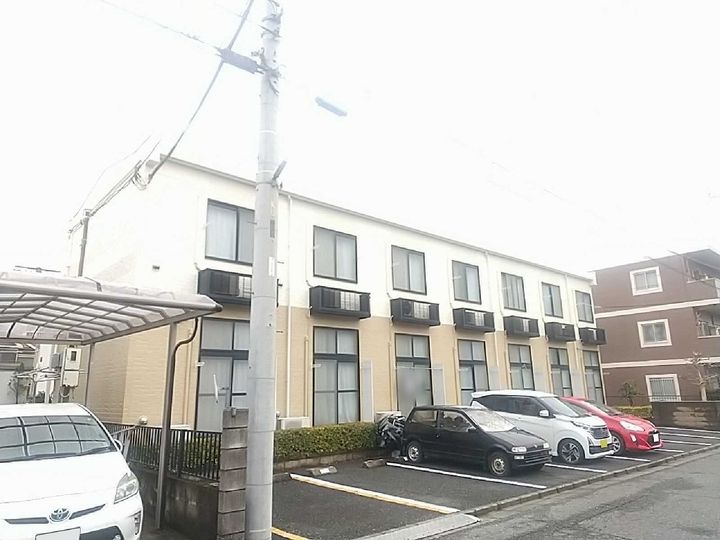 レオパレスMKの外観