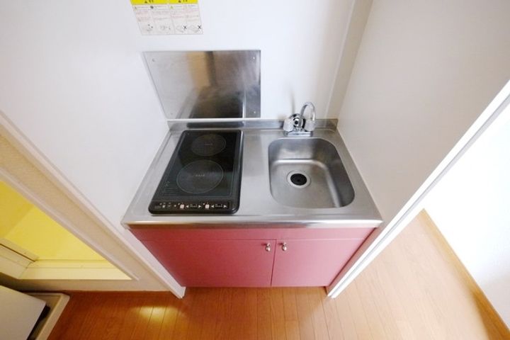 レオパレスMKのキッチン