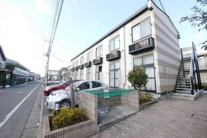 レオパレスMKの外観