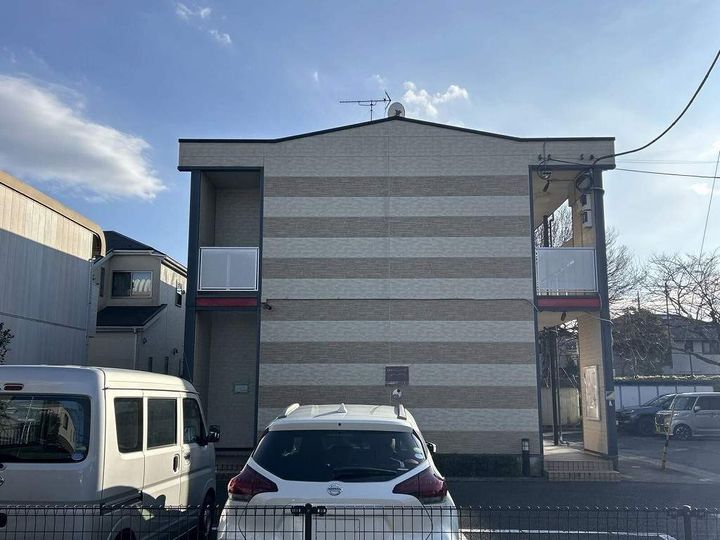 レオパレスホープの外観