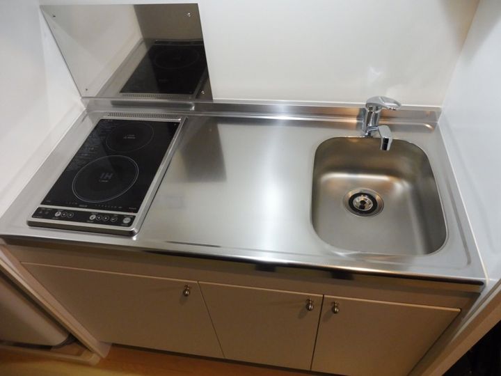 クレイノフロレゾン立川のキッチン