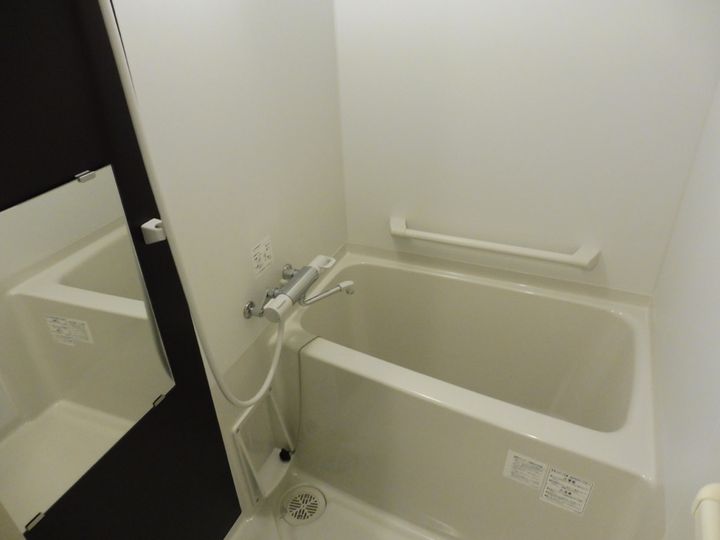 クレイノフロレゾン立川の風呂