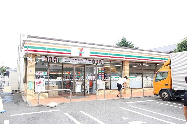 アンソレイエの周辺