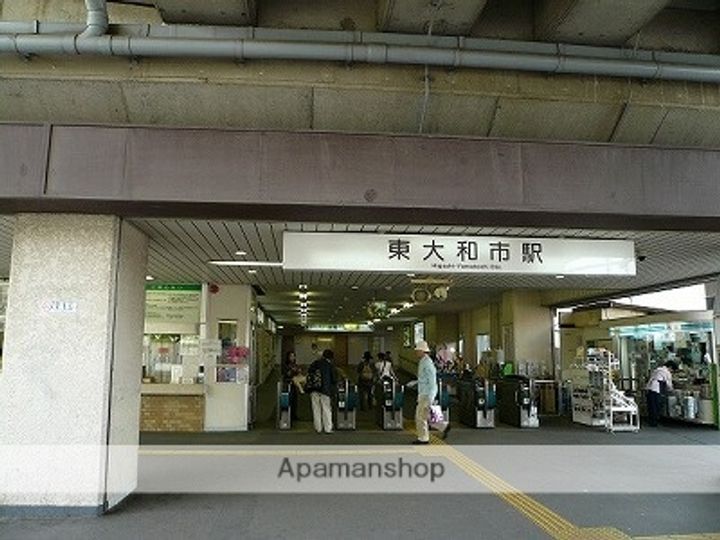 サンアベニュー師岡の周辺