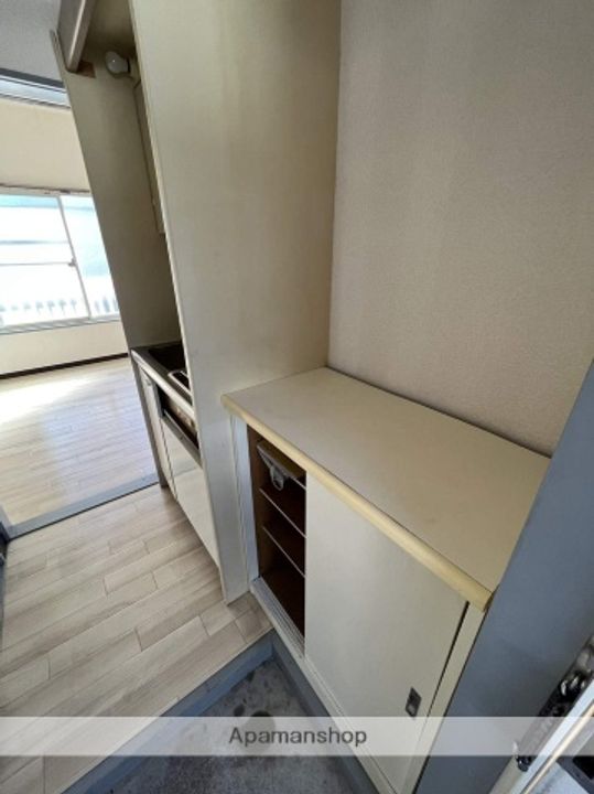 パークグランデ小平203の玄関