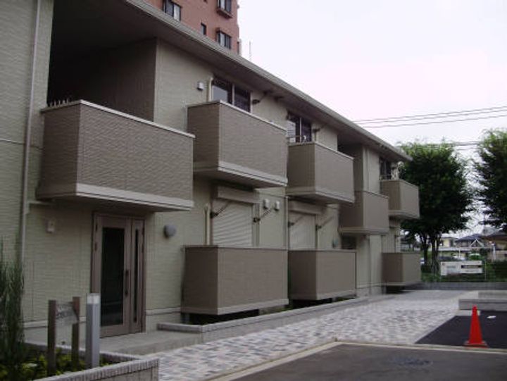 アンソレイエの外観