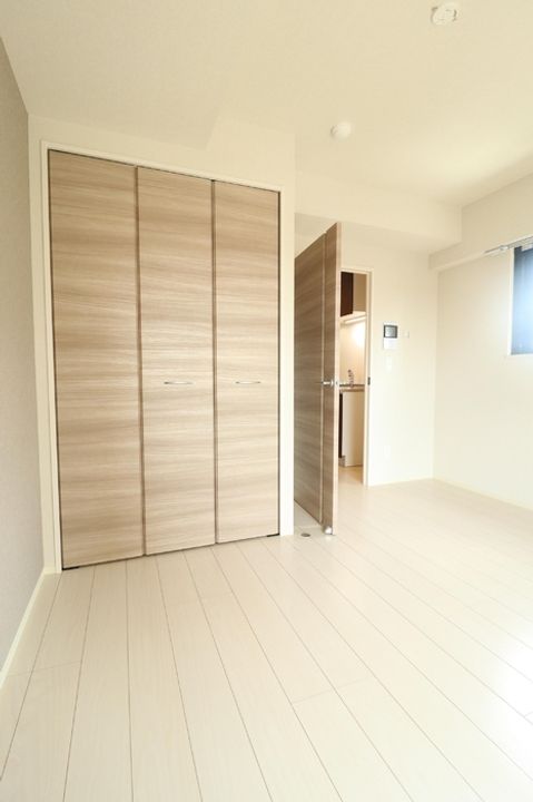 JE GLYCINE 寿町803の居間