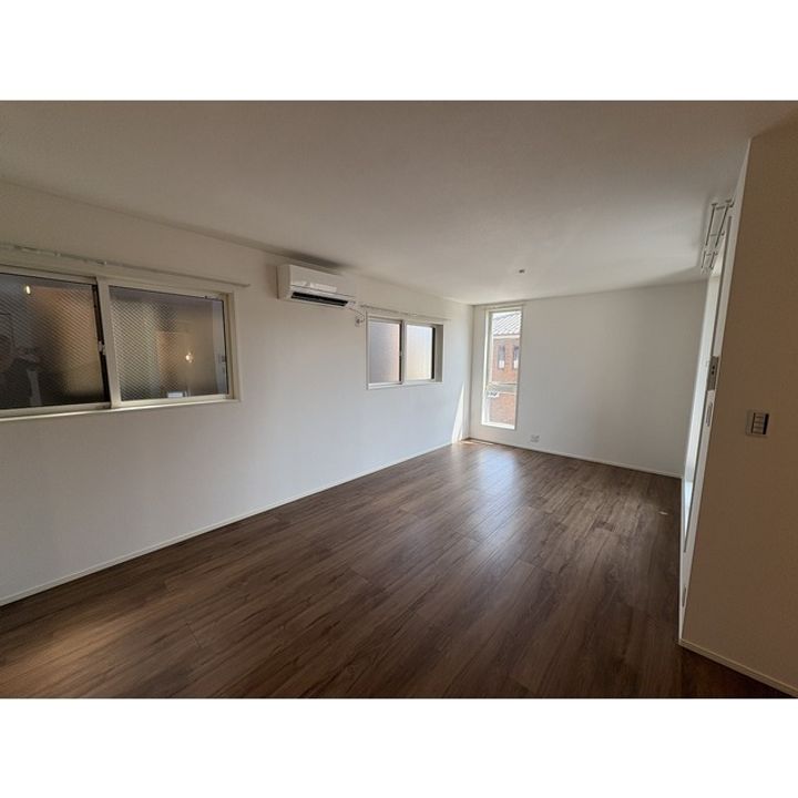 東京都日野市大坂上4丁目(一戸建)の賃貸物件の居間