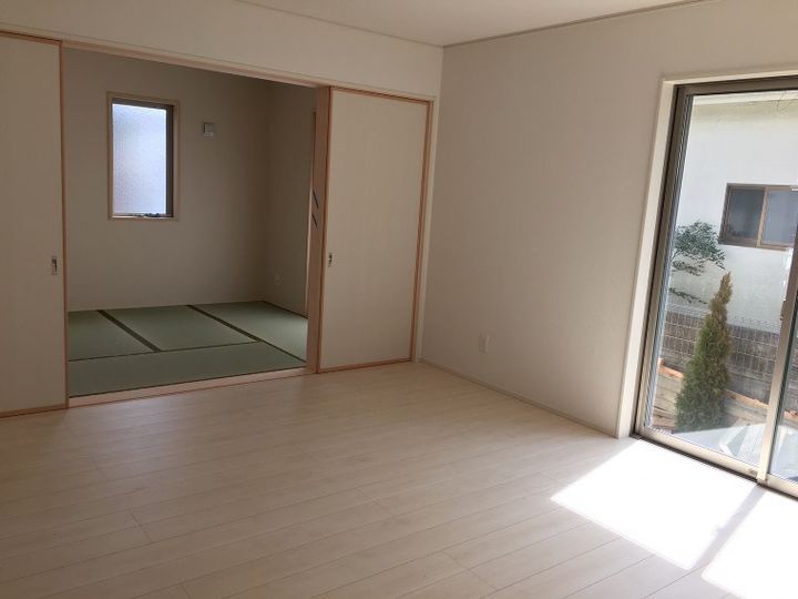 東京都小平市鈴木町2丁目(一戸建)の賃貸物件戸建ての居間