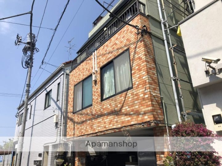 プラムハイツの外観