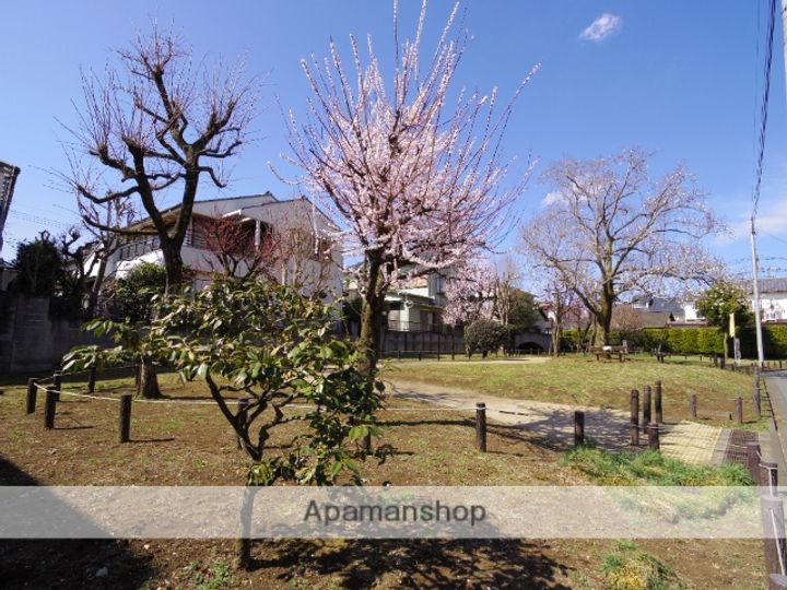 東京都三鷹市上連雀4丁目の賃貸マンションの周辺