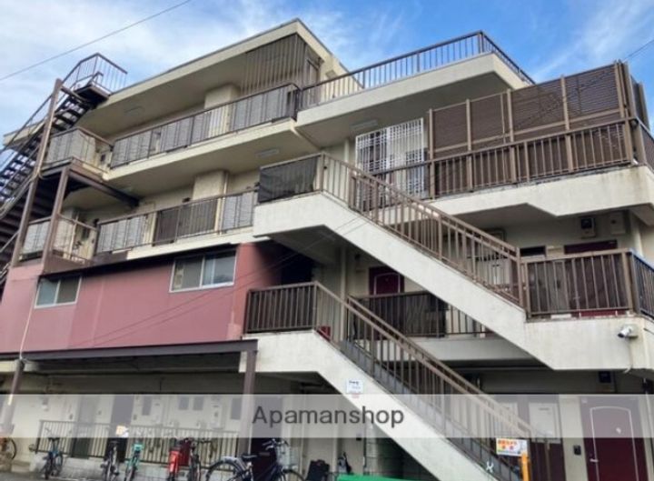 東京都杉並区大宮1丁目の賃貸マンションの外観