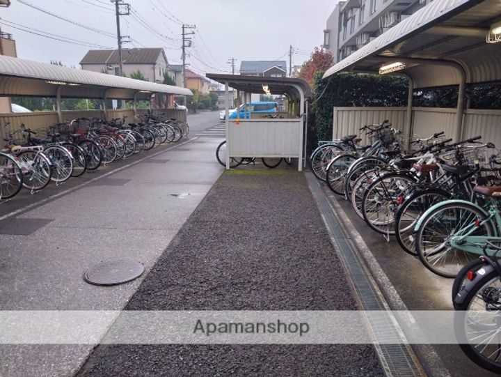 東京都三鷹市井口3丁目の賃貸マンションの内装