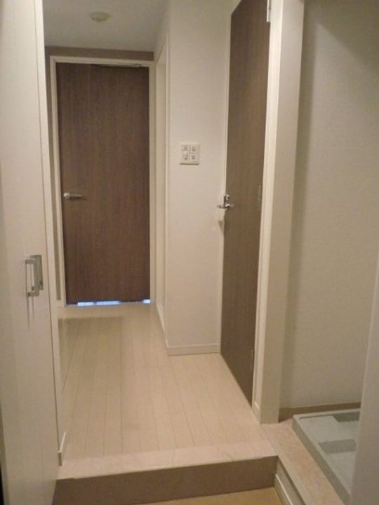 フェニックス代田橋NORTHの玄関