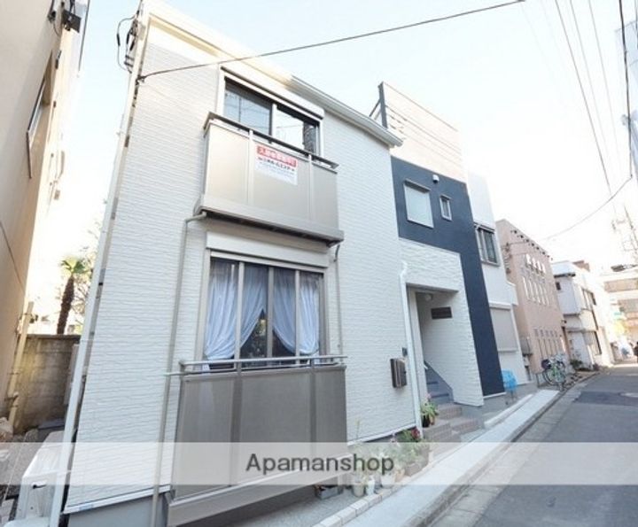 東京都杉並区永福3丁目の賃貸アパートの外観