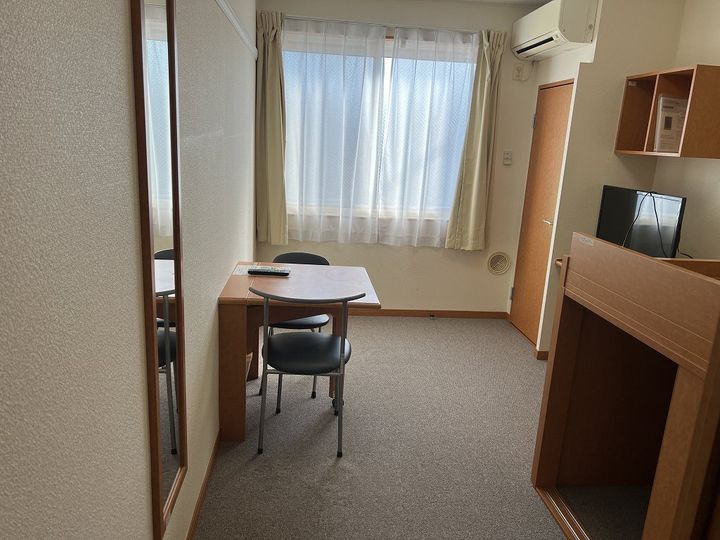 レオパレスRⅠTAの居間