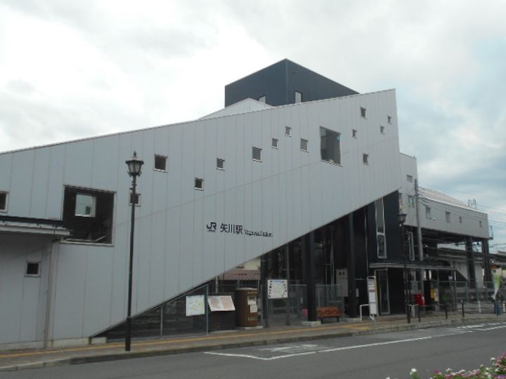 レオネクストブラウニー国立の周辺