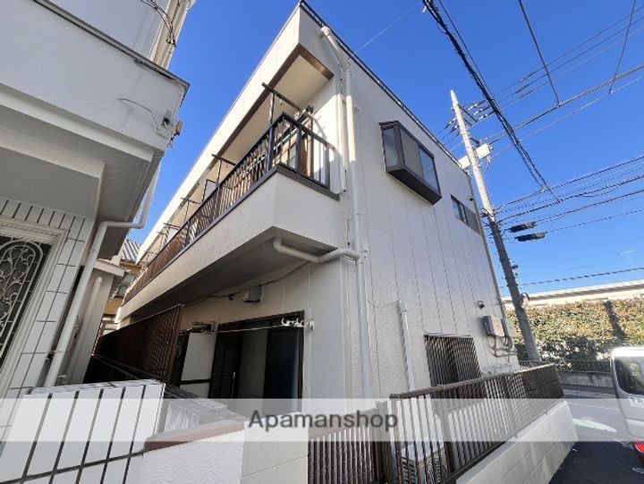 東京都小金井市貫井南町3丁目の賃貸マンションの外観