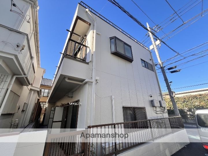 東京都小金井市貫井南町3丁目の賃貸マンションの外観