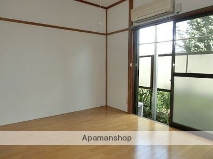 コーポ竹内の居間