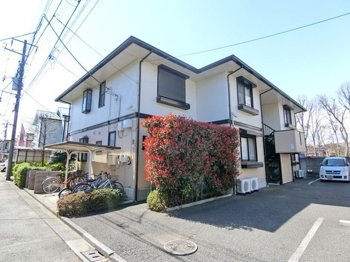 セジュール・モローの外観