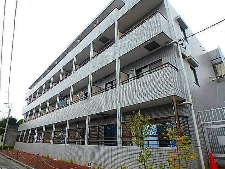 CITY SPIRE 国分寺の外観