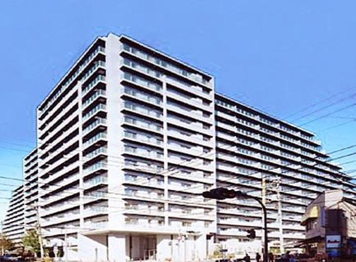 東京都昭島市松原町1丁目の賃貸マンションの外観