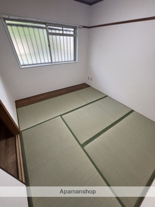 REDEAL子安町の内装