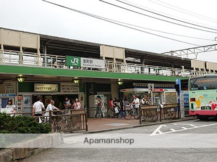 プレール・ドゥーク東京EASTの周辺